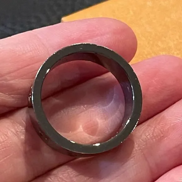 LOUIS VUITTON Gunmetal Tone Ring Berg LV Eclipse. SZ 9 - Picture 3 of 6